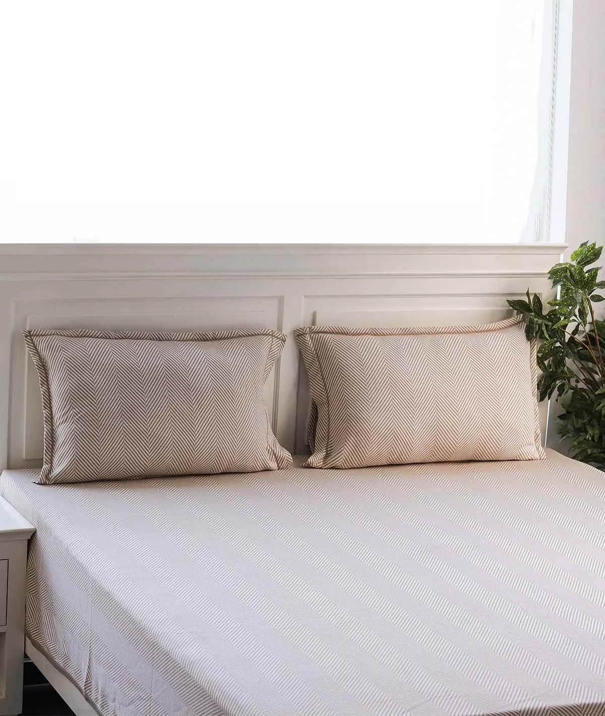 Herringbone - Stone & Natural Combed Cotton Knitted King Size Bed Cover / Ac Blanket Set (1 Bedcover / Ac Blanket , 2 Pillow Covers, 1 Cushion Cover)